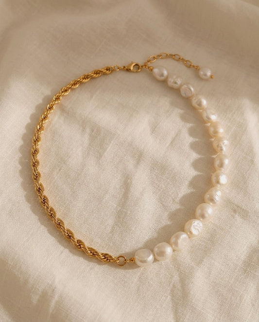 Mooring Necklace